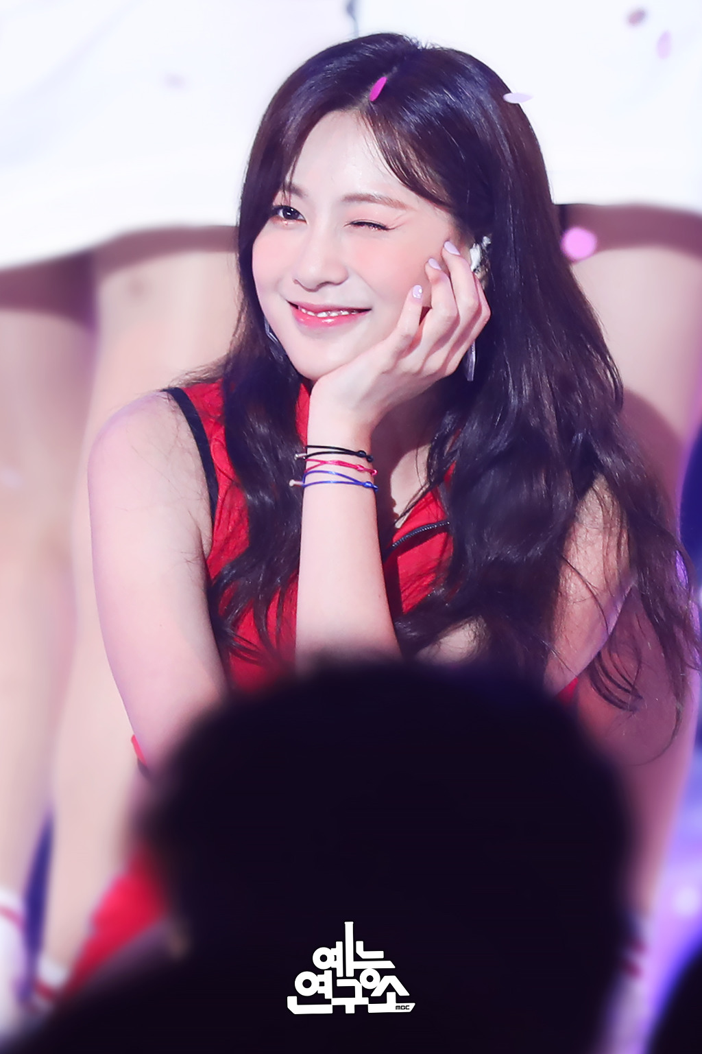 오하영 음악중심 솔로 무대.jpg | 인스티즈