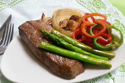 스테이크에 곁들일 가니쉬를 딱 세개만 고를 수 있다면? | 인스티즈