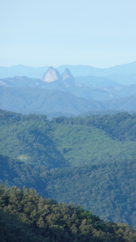 전북 전주 오봉산 정상에서 본 태고의 신비를 간직한 진안 마이산과 임실 옥정호 풍경 (안구정화) | 인스티즈