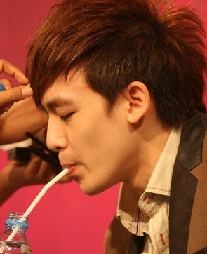 대부분의 남자들이 어울리는 소프트 투블럭 컷.jpg | 인스티즈