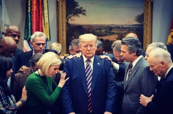 버프 받는 트럼프 | 인스티즈