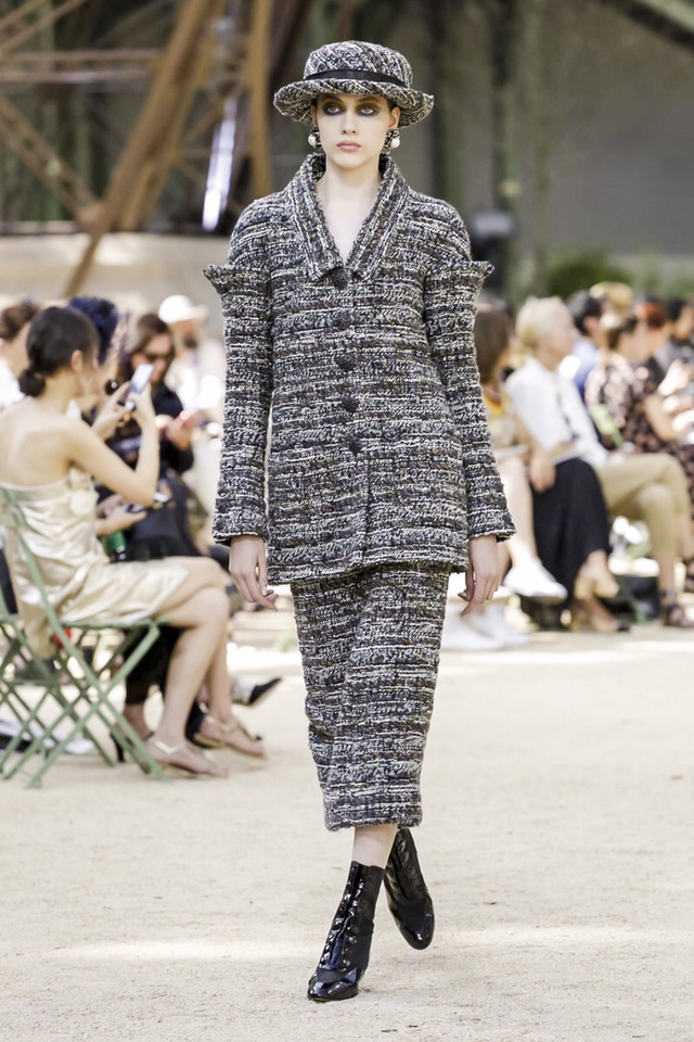 2017 F/W 샤넬 오뜨꾸뛰르 컬렉션 | 인스티즈