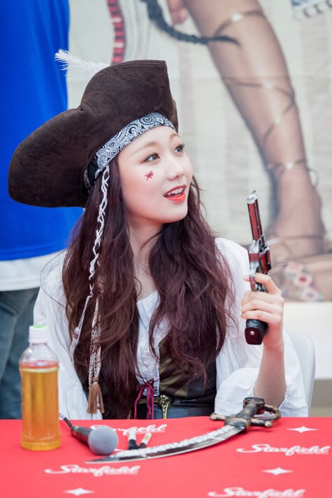 [러블리즈] 전에 작업 맡겼던 레플들이 돌아와서 수정이 | 인스티즈