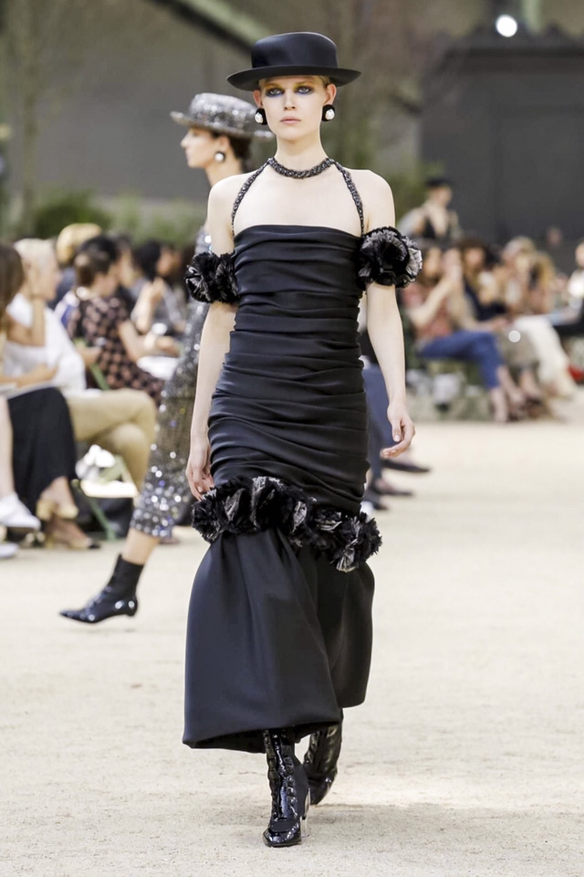 2017 F/W 샤넬 오뜨꾸뛰르 컬렉션 | 인스티즈