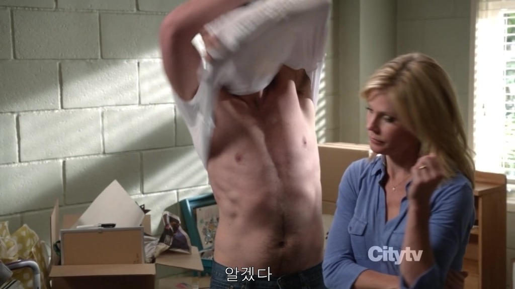 [모던패밀리] 미국 가정에서 처음으로 딸을 독립시키는 법 | 인스티즈