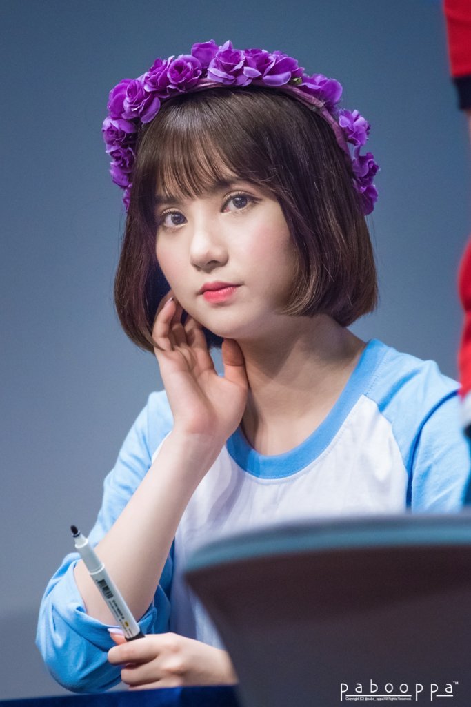 단발머리의 여자친구 은하 | 인스티즈