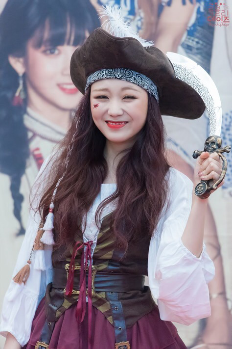 [러블리즈] 전에 작업 맡겼던 레플들이 돌아와서 수정이 | 인스티즈