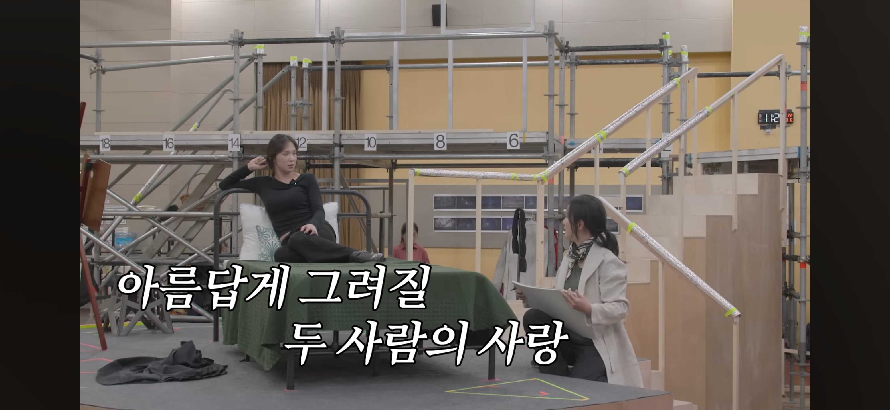 뮤지컬 업계 탑 여배우들이 퀴어극을 말아주는데, 심지어 개찐한 사랑극인데 이 극이 매진이 아니라고? | 인스티즈
