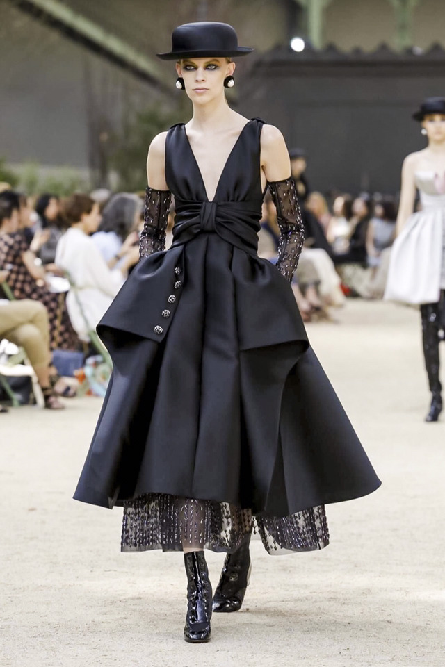 2017 F/W 샤넬 오뜨꾸뛰르 컬렉션 | 인스티즈