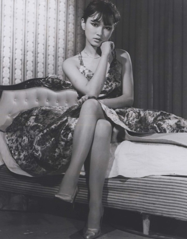 [정윤희] 단군 이래 최고의 미녀라는 수식어도 종종 붙곤 했던 70년대 배우 | 인스티즈