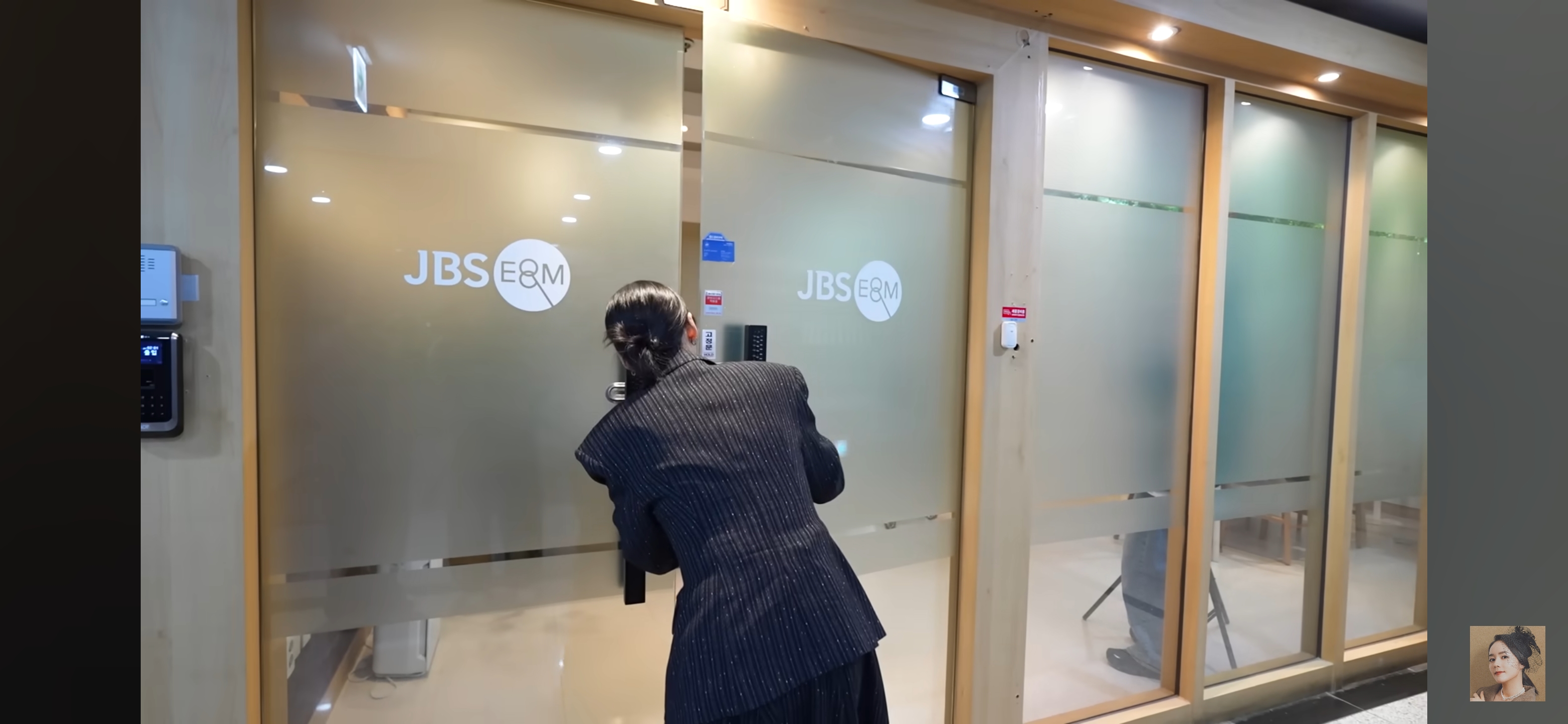 생각보다 본격적인 디바제시카 스튜디오겸 사무실 | 인스티즈