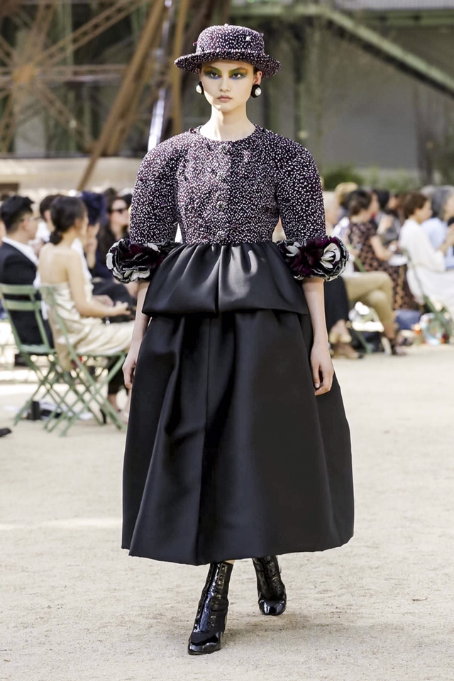 2017 F/W 샤넬 오뜨꾸뛰르 컬렉션 | 인스티즈