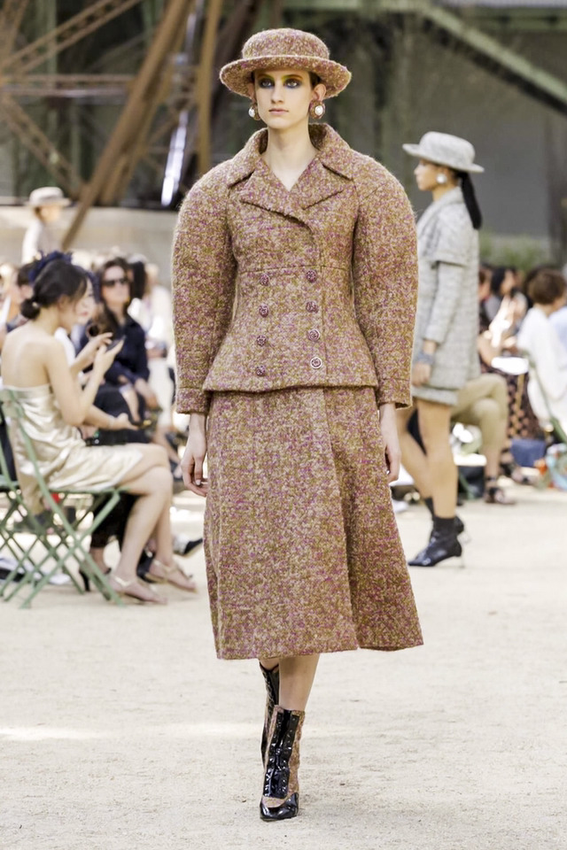 2017 F/W 샤넬 오뜨꾸뛰르 컬렉션 | 인스티즈