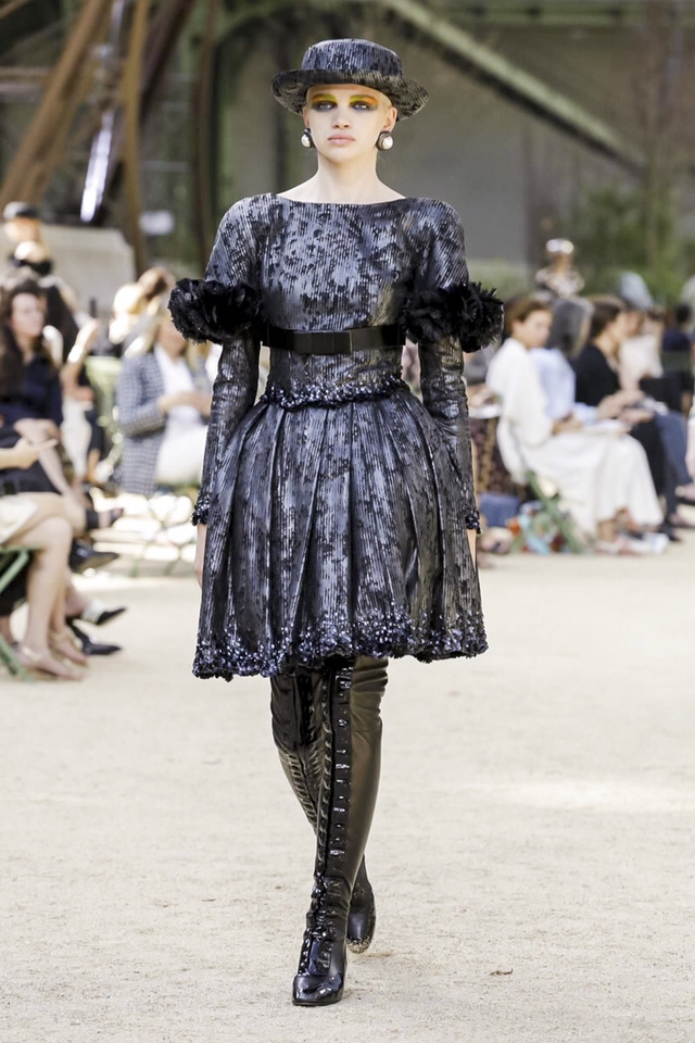 2017 F/W 샤넬 오뜨꾸뛰르 컬렉션 | 인스티즈