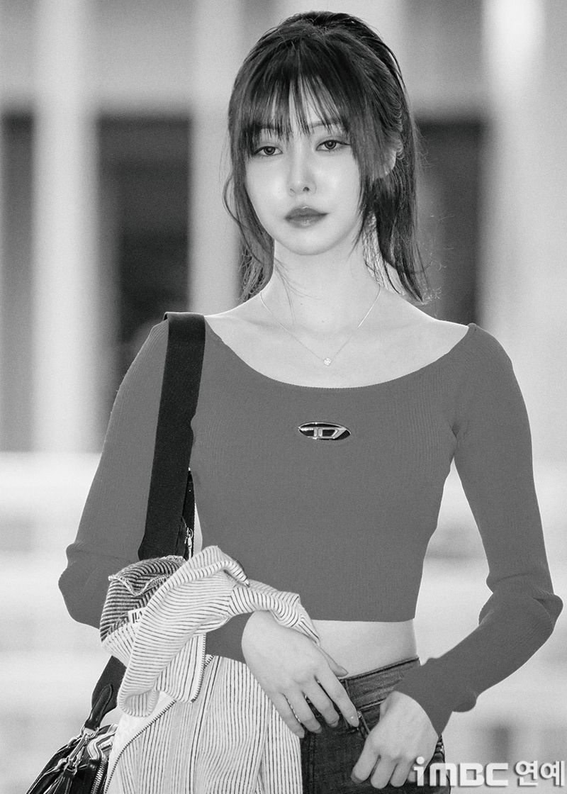 오늘자 유주 출국사진 | 인스티즈