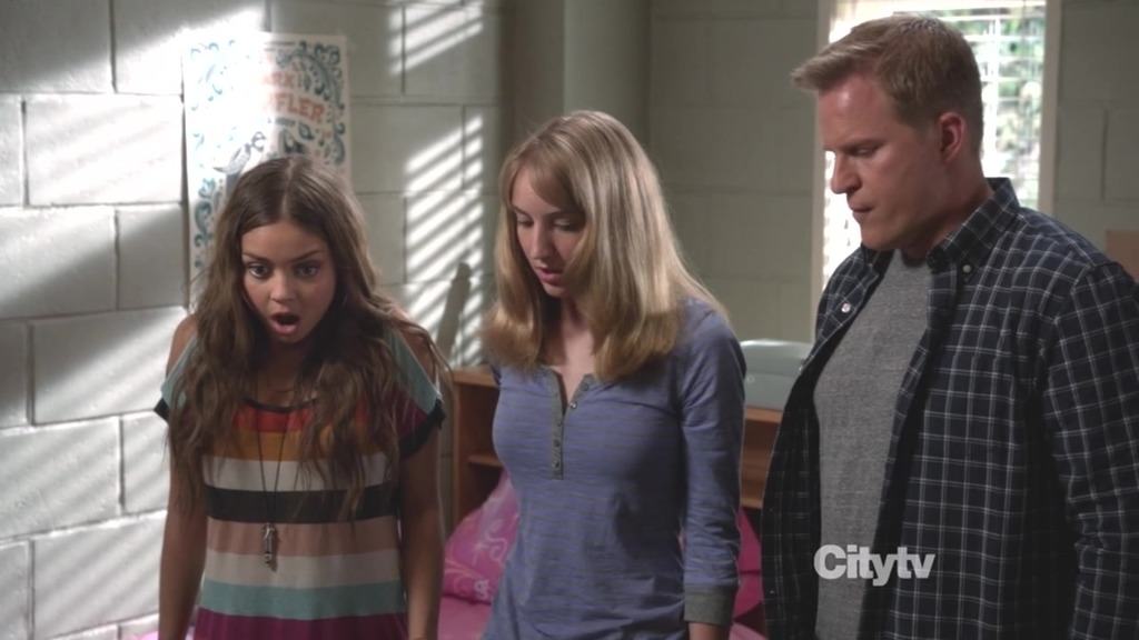 [모던패밀리] 미국 가정에서 처음으로 딸을 독립시키는 법 | 인스티즈