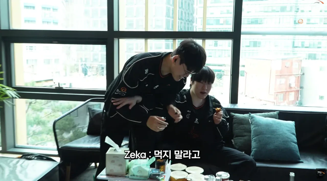 구마유시를 체급으로 통제하는 제카 | 인스티즈