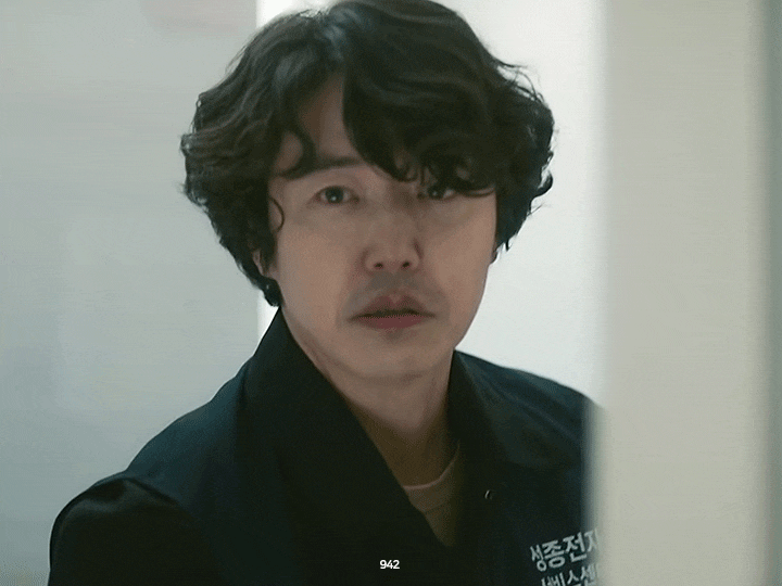 그냥 주인공이라서 출연했을 뿐인데 3년째 정말 욕먹는 남배우.jpg | 인스티즈