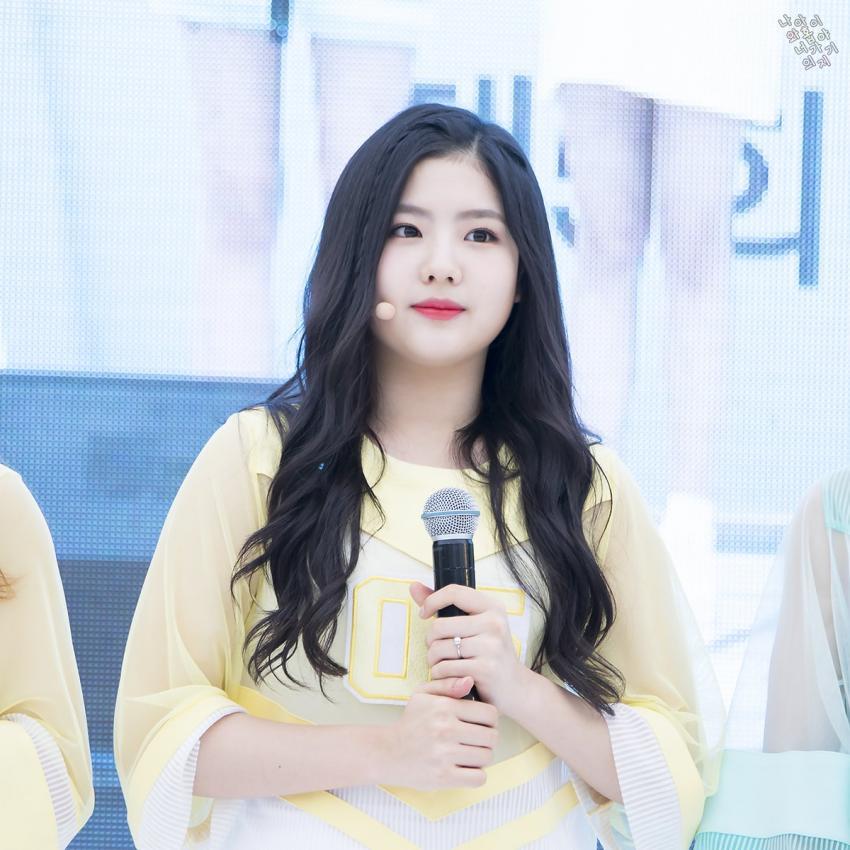 인디언 보조개 매력 터지는 여자 아이돌.gif | 인스티즈