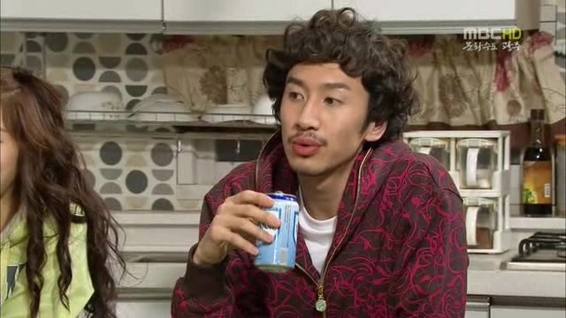 [지붕킥] 한옥집에 입대(?)한 해리와 신애 | 인스티즈