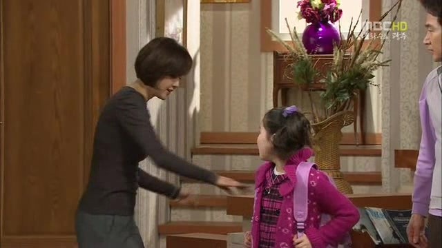 [지붕킥] 한옥집에 입대(?)한 해리와 신애 | 인스티즈