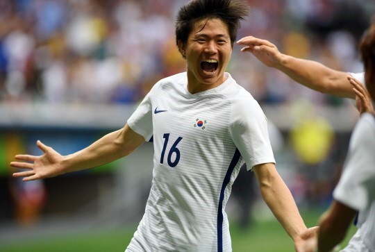 웃을때 은근히 박보검닮은 선수 | 인스티즈