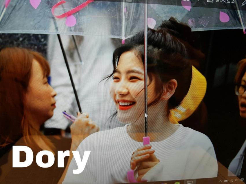 인디언 보조개 매력 터지는 여자 아이돌.gif | 인스티즈
