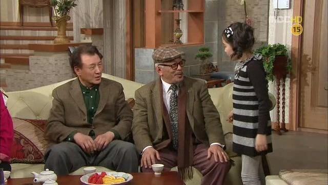 [지붕킥] 한옥집에 입대(?)한 해리와 신애 | 인스티즈