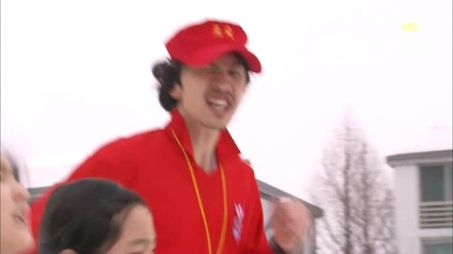 [지붕킥] 한옥집에 입대(?)한 해리와 신애 | 인스티즈