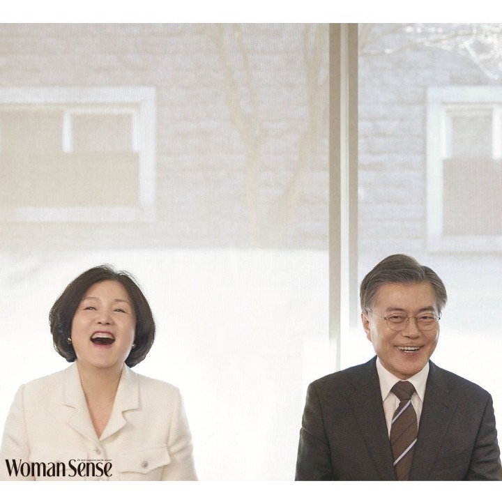 결혼장려하는 문재인 대통령과 김정숙 여사 (feat. 스윗한 눈빛) | 인스티즈