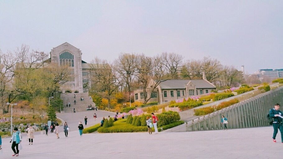 이화여대가 중국인 관광객의 필수코스인 이유. jpg | 인스티즈