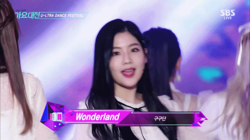 인디언 보조개 매력 터지는 여자 아이돌.gif | 인스티즈