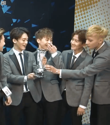 남자의 흔한 장난 | 인스티즈