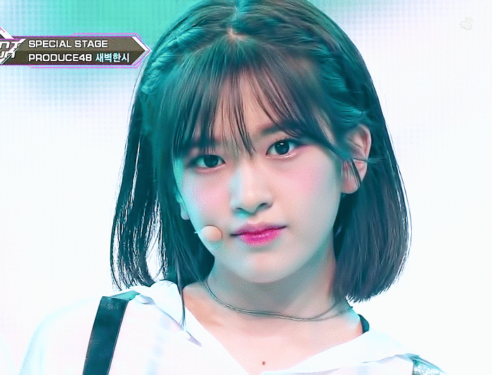 아이즈원 안유진 주사위 6뜬 날.gif | 인스티즈