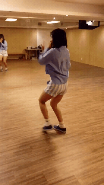 인디언 보조개 매력 터지는 여자 아이돌.gif | 인스티즈