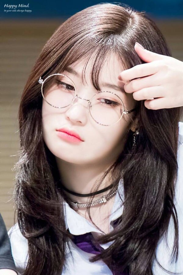 안경 쓴 남녀아이돌 모음.....jpg | 인스티즈