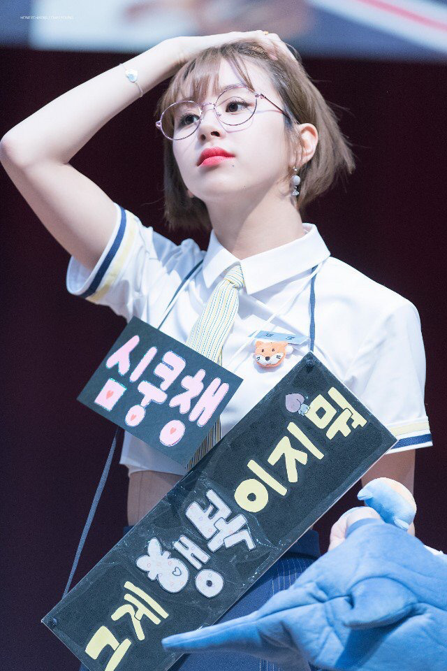 안경 쓴 남녀아이돌 모음.....jpg | 인스티즈
