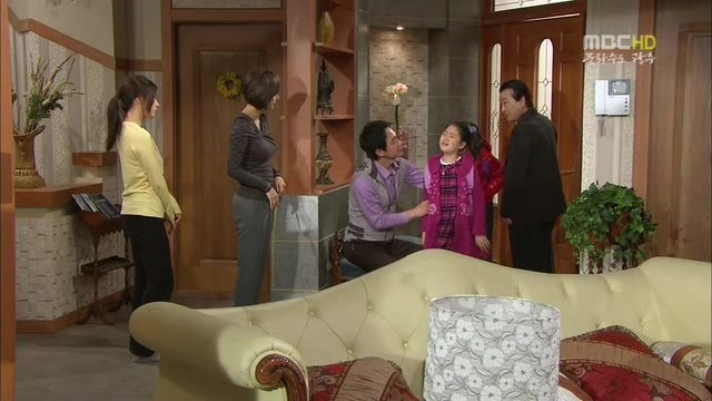 [지붕킥] 한옥집에 입대(?)한 해리와 신애 | 인스티즈