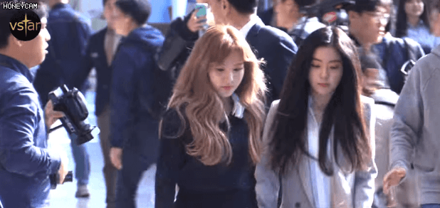 평양공연 출발때 레드벨벳 | 인스티즈