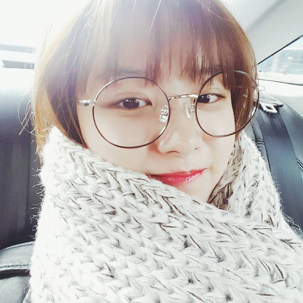 안경 쓴 남녀아이돌 모음.....jpg | 인스티즈