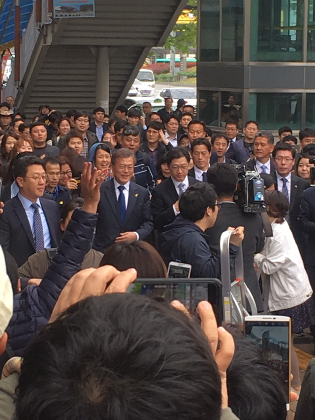오늘 수원역 문재인 후보 | 인스티즈