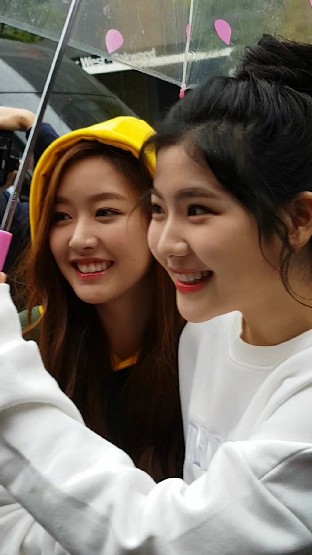 인디언 보조개 매력 터지는 여자 아이돌.gif | 인스티즈