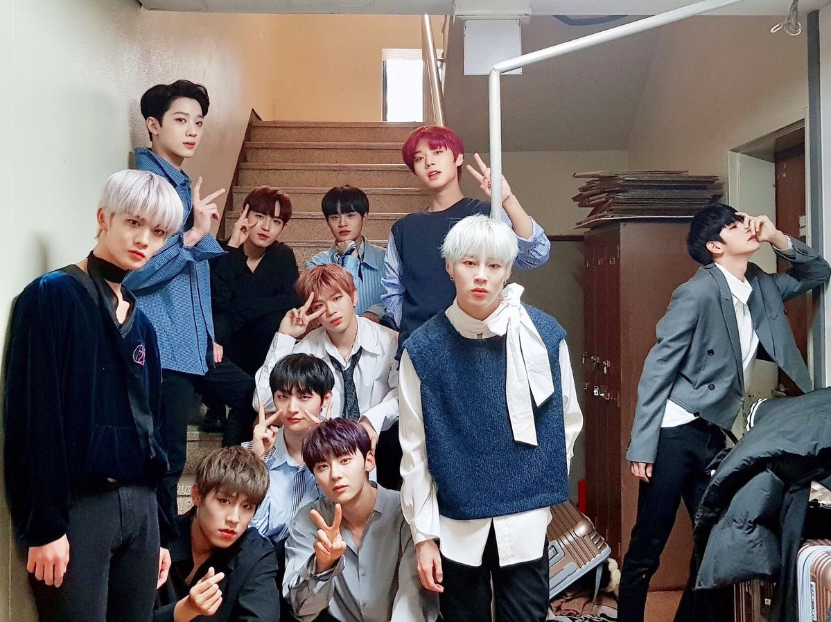 10년동안 한결같은 워너원 옹성우 단사 포즈 | 인스티즈