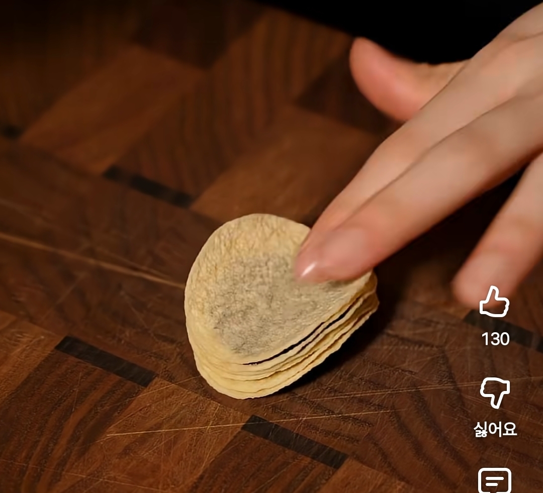 알고리즘에 정말 뜨는 플링글스 초콜렛 | 인스티즈