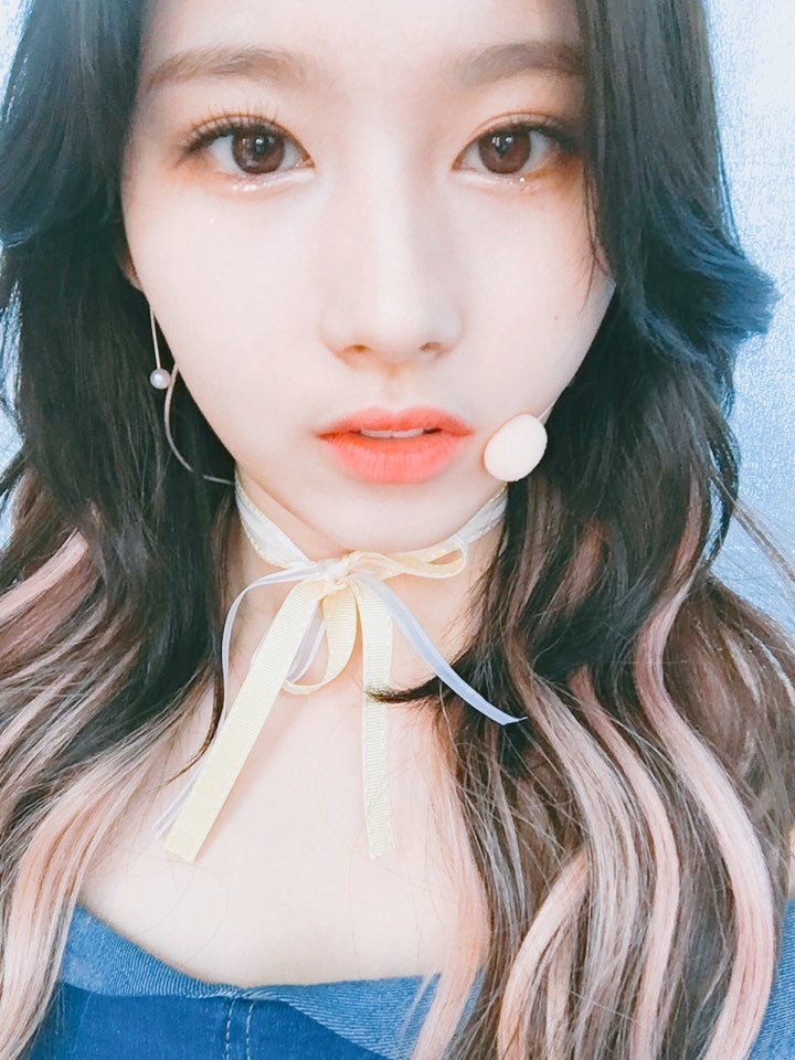 [트와이스] 사슴같은 사나의 눈 | 인스티즈