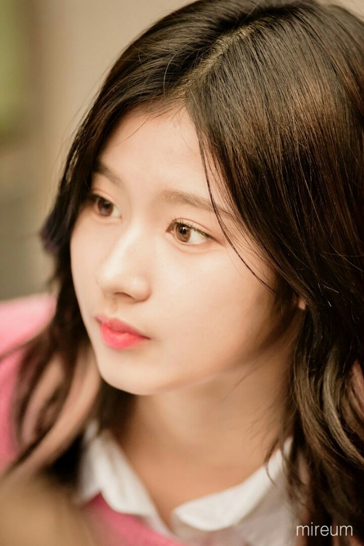 [트와이스] 사슴같은 사나의 눈 | 인스티즈