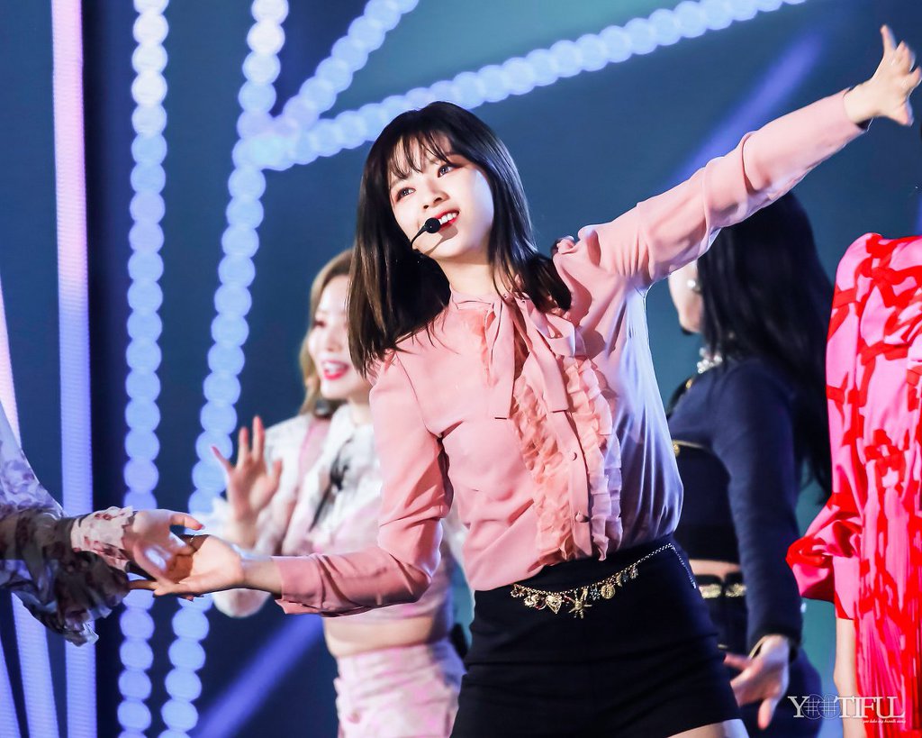 분위기보스 트와이스 유정연.jpg | 인스티즈