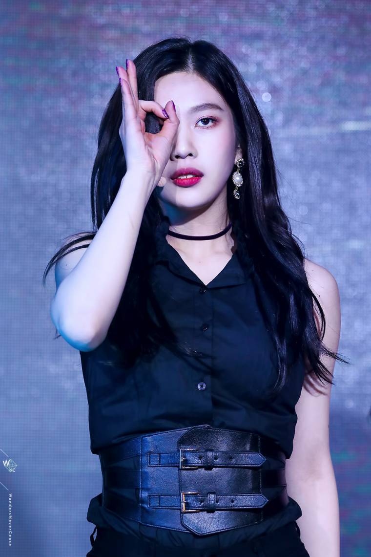 눈빛이 좋은 조이.jpg | 인스티즈