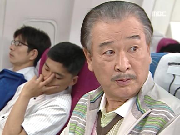 [거침없이하이킥] 비행기 안에서 민폐짓 쩌는 순재네 식구들ㅋㅋㅋㅋㅋ.jpg | 인스티즈