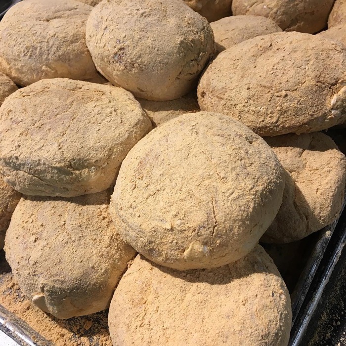 강릉에서 줄서서 사먹는다는 핫한 빵..ㄷㄷ..jpg | 인스티즈